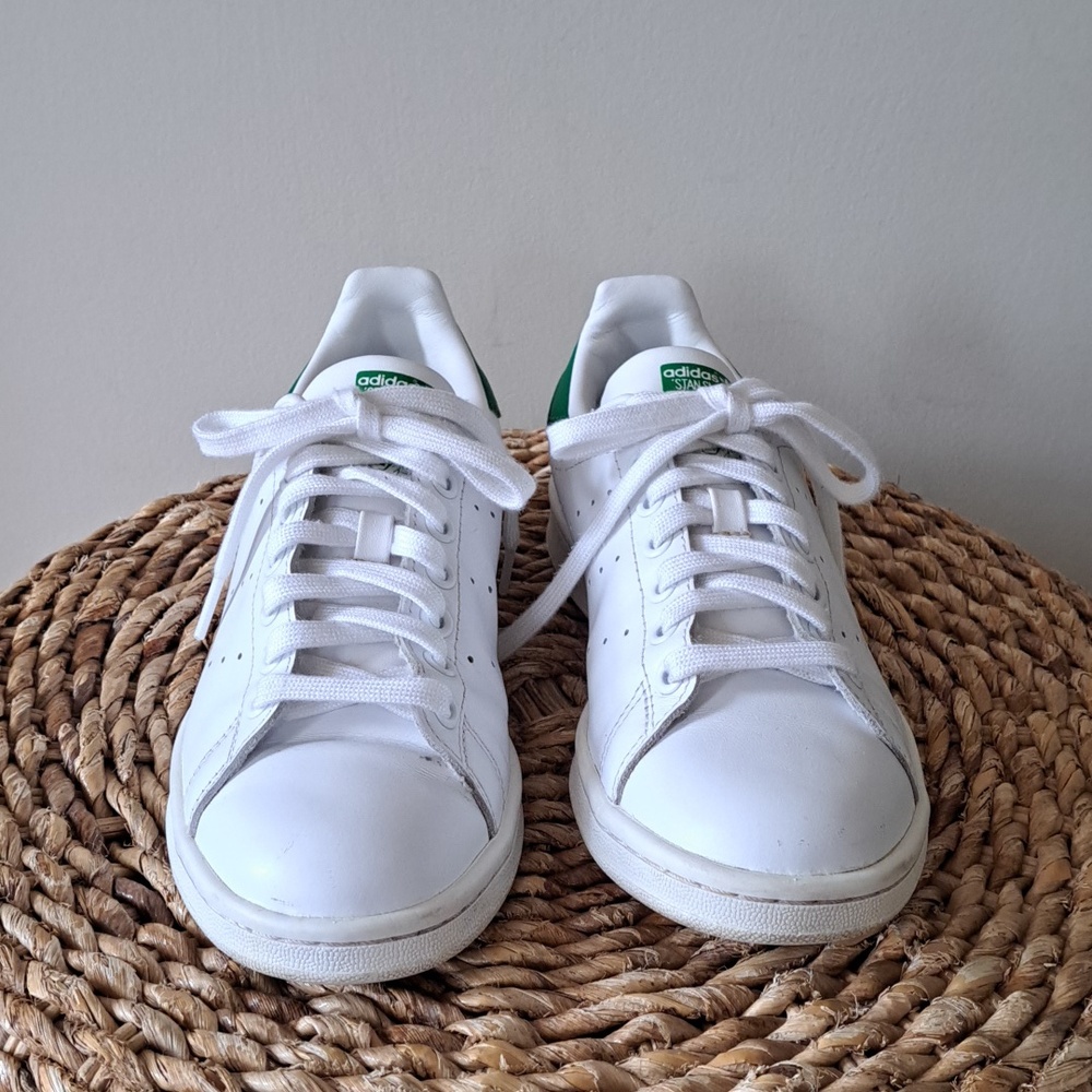 Adidas Unisex Original Stan Smith Athleisure White/Green Leather Sneaker M6/W7.5 - Picture 3 of 10